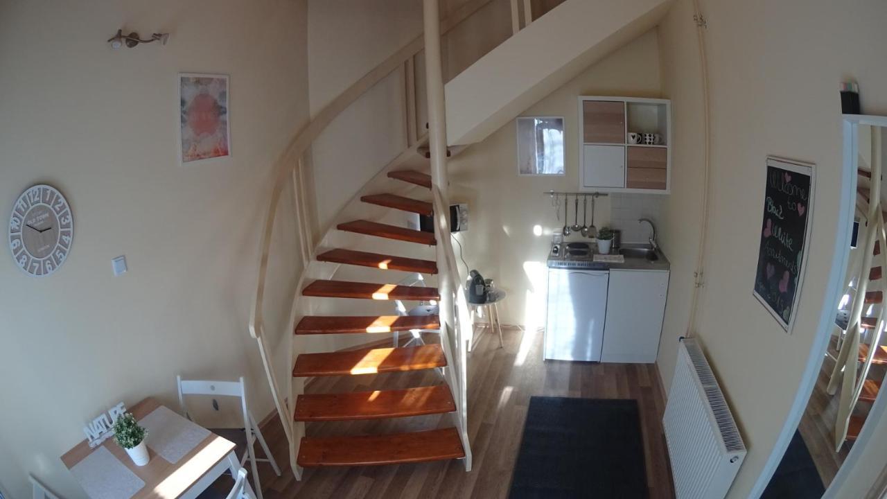 Black & White Apartments - White Eger Luaran gambar